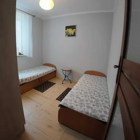 Home, 4 Bedrooms, 2 Bathrooms * Debina (Ustka)