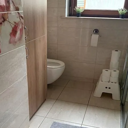 Home, 4 Bedrooms, 2 Bathrooms Nyaraló Debina (Ustka)
