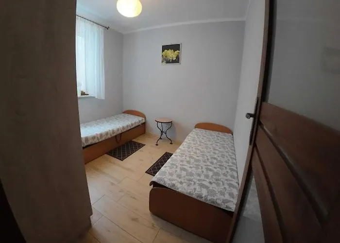Home, 4 Bedrooms, 2 Bathrooms * Debina (Ustka)